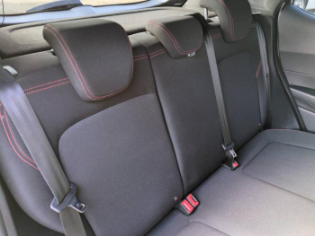 Photo 16 du bon plan FORD Fiesta 1.0 Flexifuel 95ch ST-Line 5p occasion à 16500 €