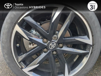 Photo 16 du bon plan TOYOTA C-HR 1.8 Hybride 122ch GR Sport E-CVT occasion à 25990 €
