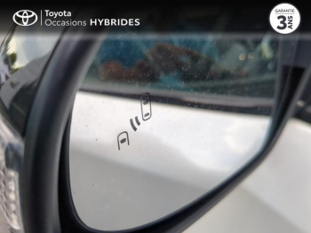 Photo 20 du bon plan TOYOTA C-HR 1.8 Hybride 122ch GR Sport E-CVT occasion à 25990 €