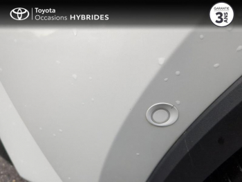 Photo 21 du bon plan TOYOTA C-HR 1.8 Hybride 122ch GR Sport E-CVT occasion à 25990 €