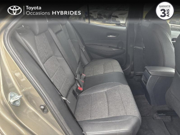 Photo 7 du bon plan TOYOTA Corolla 122h Design MY22 occasion à 21490 €