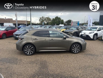 Photo 17 du bon plan TOYOTA Corolla 122h Design MY22 occasion à 21490 €