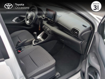 Photo 6 du bon plan TOYOTA Yaris 70 VVT-i Dynamic 5p MY22 occasion à 15490 €