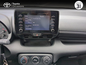 Photo 15 du bon plan TOYOTA Yaris 70 VVT-i Dynamic 5p MY22 occasion à 15490 €