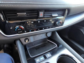 Photo 24 du bon plan NISSAN X-Trail e-Power 204ch Tekna occasion à 35990 €