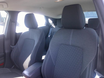 Photo 14 du bon plan FORD Puma 1.0 EcoBoost 125ch mHEV Titanium 6cv occasion à 17590 €