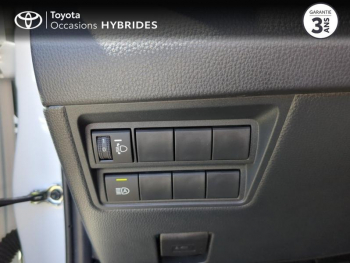 Photo 23 du bon plan TOYOTA Yaris 116h Design 5p MC24 occasion à 22990 €