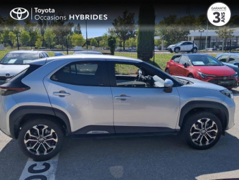 Photo 17 du bon plan TOYOTA Yaris Cross 116h Design MY22 occasion à 22490 €
