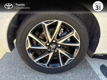 Photo 16 du bon plan TOYOTA Yaris 116h Design 5p MY22 occasion à 18990 €