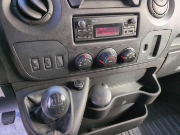 Photo 19 du bon plan RENAULT Master Benne VUL R3500RJ L3 2.3 dCi 130ch +Coffre Confort EuroVI occasion à 24900 €