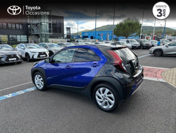 Photo 2 du bon plan TOYOTA Aygo X 1.0 VVT-i 72ch Design occasion à 14490 €