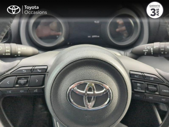 Photo 13 du bon plan TOYOTA Yaris 70 VVT-i Design 5p occasion à 14490 €