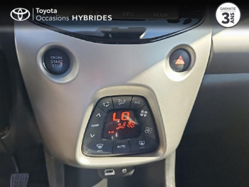 Photo 24 du bon plan TOYOTA Aygo 1.0 VVT-i 72ch x-play x-shift 3p occasion à 11990 €