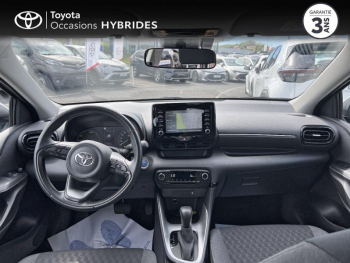 Photo 8 du bon plan TOYOTA Yaris 116h Dynamic Business 5p + Programme Beyond Zero Academy MY22 occasion à 21990 €