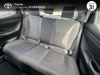 Photo 12 du bon plan TOYOTA Yaris 116h Dynamic Business 5p + Programme Beyond Zero Academy MY22 occasion à 21990 €