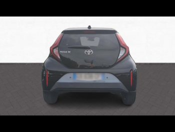 Photo 6 du bon plan TOYOTA Aygo X 1.0 VVT-i 72ch Air Design MY23 occasion à 16549 €