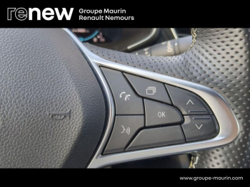 Photo 28 du bon plan RENAULT Arkana 1.6 E-Tech hybride 145ch Engineered -22 occasion à 24490 €