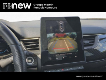 Photo 32 du bon plan RENAULT Arkana 1.6 E-Tech hybride 145ch Engineered -22 occasion à 24490 €