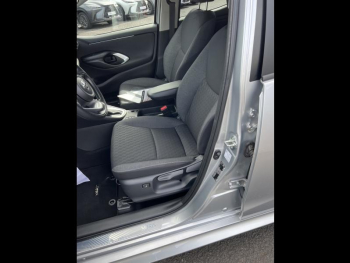 Photo 10 du bon plan TOYOTA Yaris 116h Design 5p MC24 occasion à 19990 €