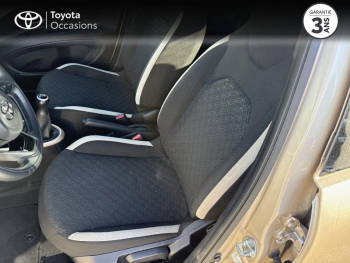 Photo 3 du bon plan TOYOTA Aygo X 1.0 VVT-i 72ch Design occasion à 14990 €