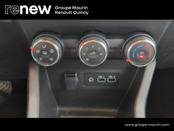 Photo 21 du bon plan RENAULT Clio 1.0 TCe 90ch Evolution occasion à 16990 €