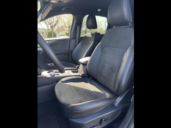 Photo 8 du bon plan FORD Kuga 2.5 Duratec 225ch PHEV ST-Line X BVA occasion à 25985 €