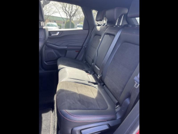 Photo 9 du bon plan FORD Kuga 2.5 Duratec 225ch PHEV ST-Line X BVA occasion à 25985 €