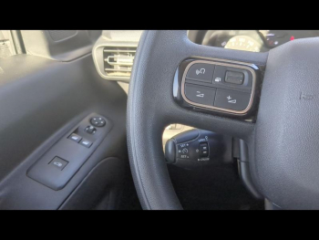 Photo 14 du bon plan TOYOTA PROACE CITY Medium 100 D-4D Business RC23 occasion à 21890 €