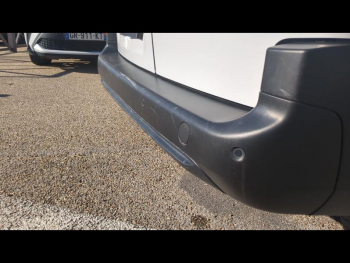Photo 21 du bon plan TOYOTA PROACE CITY Medium 100 D-4D Business RC23 occasion à 21890 €