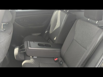 Photo 11 du bon plan TOYOTA Yaris Cross 116h Design MC24 occasion à 25547 €