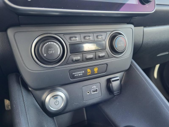 Photo 10 du bon plan NISSAN Leaf 150ch 40kWh Acenta 21.5 occasion à 14990 €