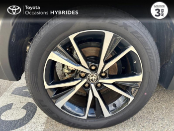 Photo 16 du bon plan TOYOTA C-HR 1.8 140ch Design NG23 occasion à 28990 €