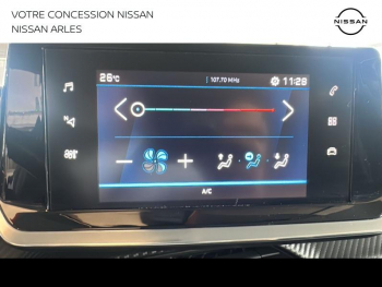 Photo 16 du bon plan PEUGEOT 208 1.2 PureTech 100ch S&S Style 118g occasion à 9990 €