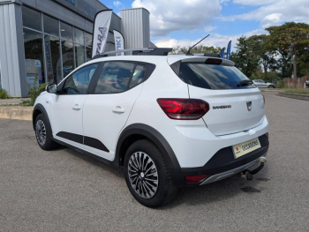 Photo 11 du bon plan DACIA Sandero 1.0 TCe 90ch Stepway Expression occasion à 12490 €