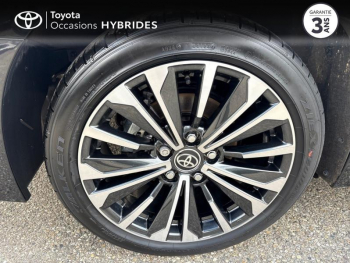 Photo 16 du bon plan TOYOTA Corolla Touring Spt 1.8 140ch Design MY24 occasion à 29690 €