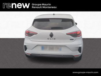 Photo 4 du bon plan RENAULT Clio 1.6 E-Tech 145ch full hybrid esprit Alpine occasion à 21990 €