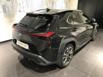 Photo 4 du bon plan LEXUS UX 250h 4WD Executive MY19 occasion à 22990 €