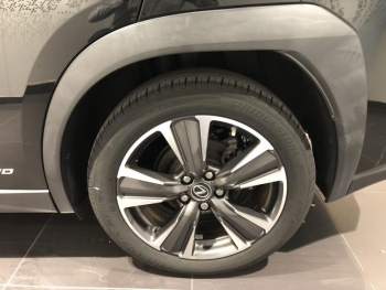 Photo 7 du bon plan LEXUS UX 250h 4WD Executive MY19 occasion à 22990 €