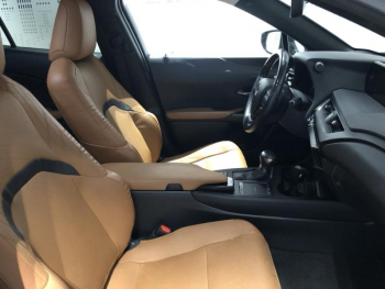 Photo 13 du bon plan LEXUS UX 250h 4WD Executive MY19 occasion à 22990 €