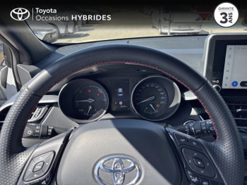 Photo 13 du bon plan TOYOTA C-HR 1.8 Hybride 122ch GR Sport E-CVT occasion à 24990 €