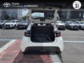 ddf-core-media-b1juHE17016715_10.jpg Photo 10 du bon plan TOYOTA Yaris 116h Dynamic Business 5p + Programme Beyond Zero Academy MY22 occasion à 18390 €