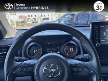 Photo 13 du bon plan TOYOTA Yaris 116h Design 5p Pack Confort occasion à 18990 €