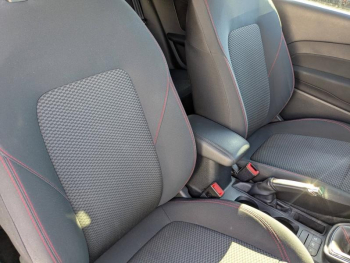 Photo 10 du bon plan FORD Fiesta 1.0 EcoBoost 125ch ST-Line 3p occasion à 14490 €
