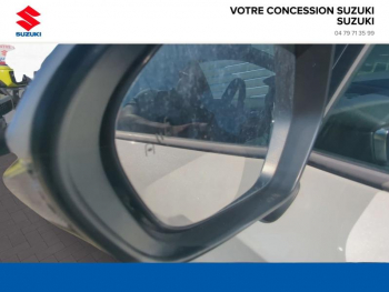 Photo 8 du bon plan SUZUKI Swace 1.8 Hybrid 122ch Pack occasion à 19990 €