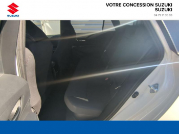 Photo 11 du bon plan SUZUKI Swace 1.8 Hybrid 122ch Pack occasion à 19990 €