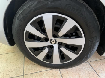 Photo 15 du bon plan RENAULT Clio 1.5 Blue dCi 100ch auto Ã©cole occasion à 12990 €