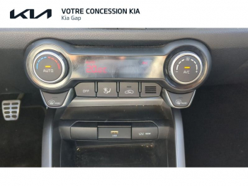 Photo 20 du bon plan KIA Stonic 1.0 T-GDi 120ch MHEV GT Line iBVM6 occasion à 16980 €