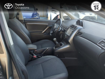 Photo 6 du bon plan TOYOTA Verso 112 D-4D FAP Design JA 16 occasion à 12490 €