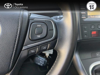 Photo 22 du bon plan TOYOTA Verso 112 D-4D FAP Design JA 16 occasion à 12490 €