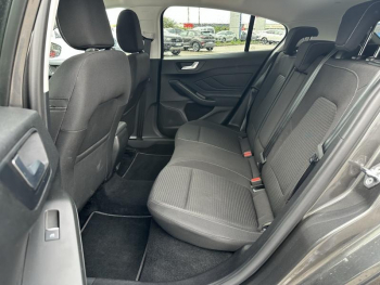 Photo 13 du bon plan FORD Focus 1.0 Flexifuel mHEV 125ch Titanium X Business occasion à 22490 €